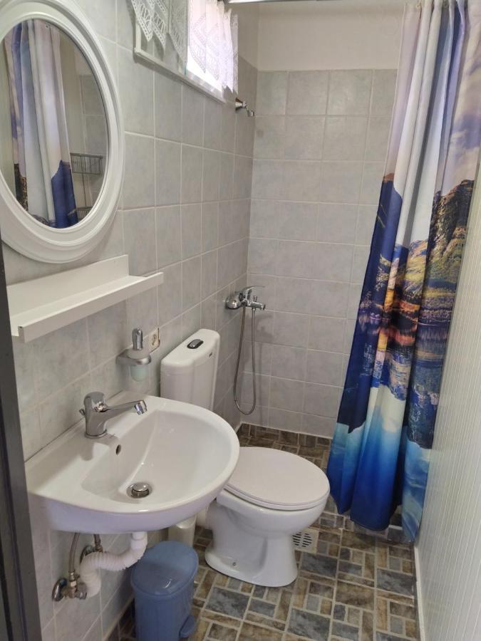 Number One Apartman Asprokklisi Kültér fotó